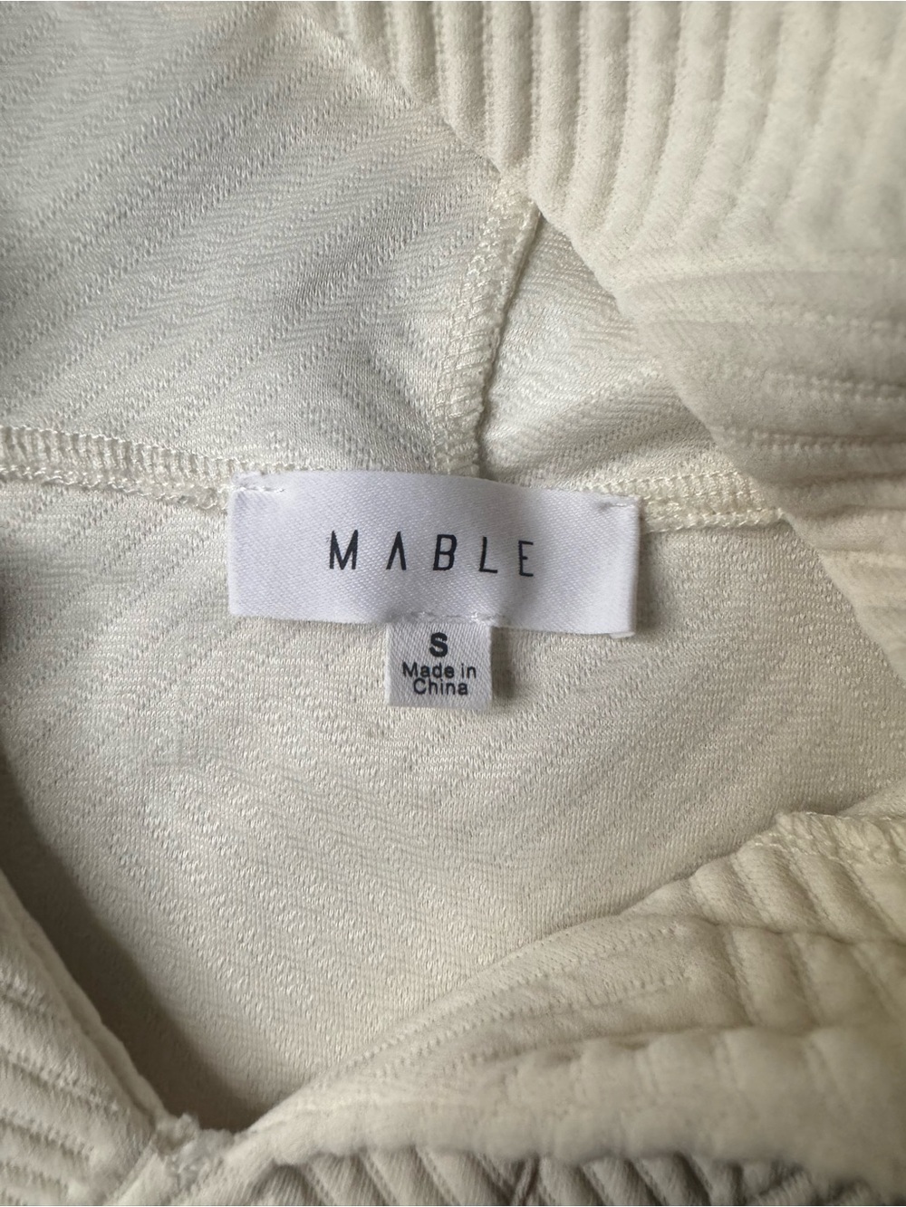 Cozy Cream Textured Hooded Lounge Set - Women's Shorts & Sweatshirt - Picture 8 of 9